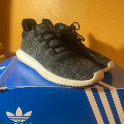 Adidas Shadow Knit ( Men Size 10)