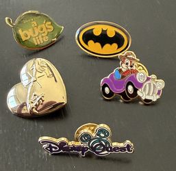 Disney Movies Pin Collection 