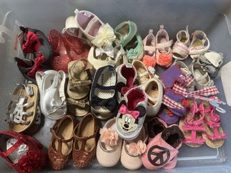 25 Pairs - Newborn / Infant Shoes