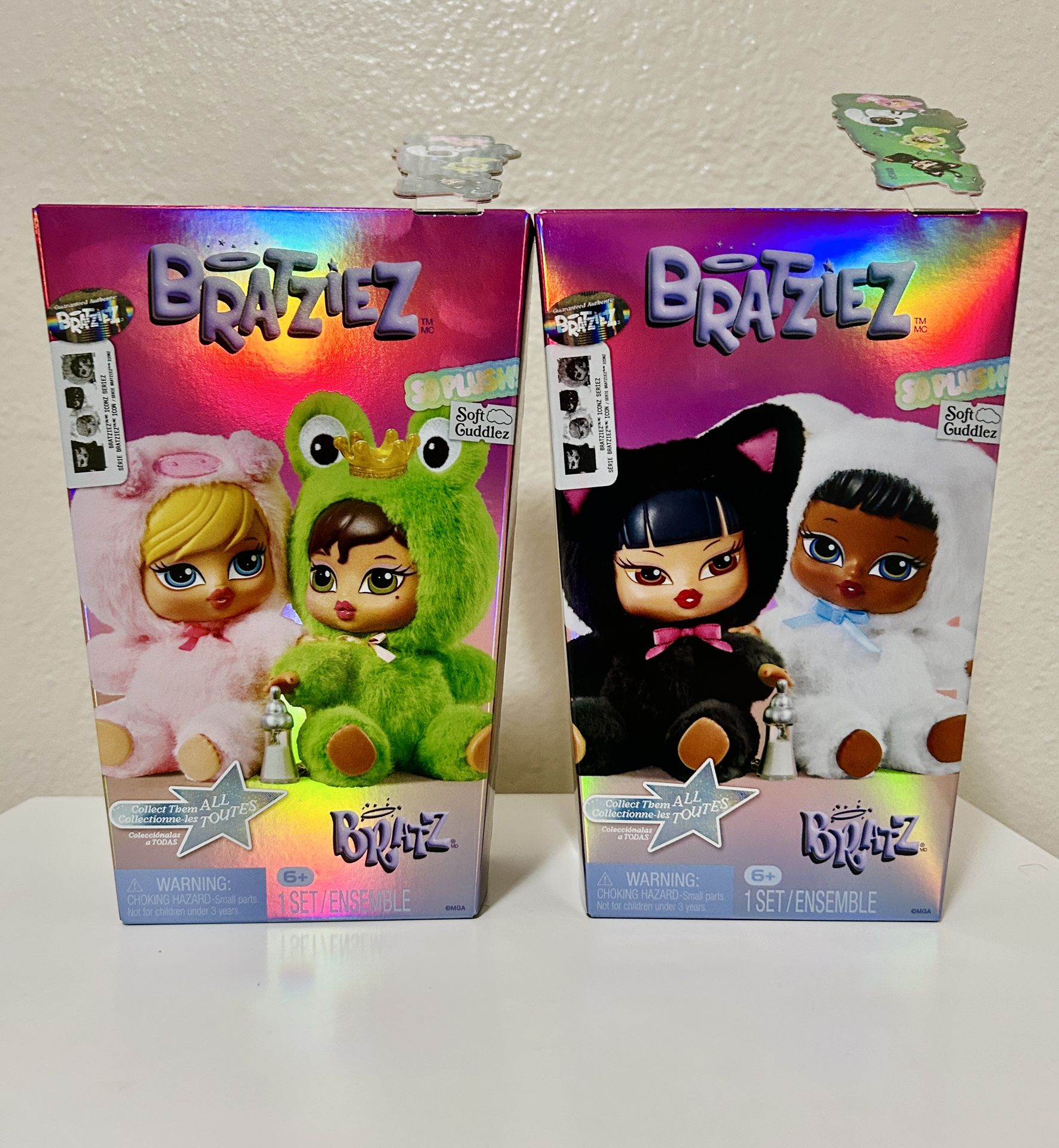 BRATZ BRATZIEZ PLUSH KEYCHAIN BLIND BOX IN HAND $50 Each