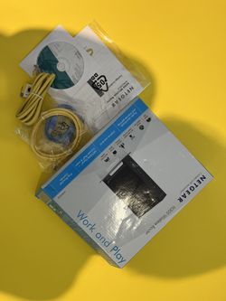 Netgear N300 Wireless Router With Ethernet Cable, Power Adapter And CDuserguide