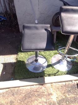 BAR STOOLS