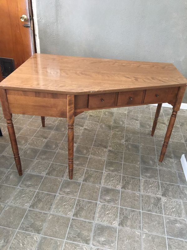 Ethan Allen Corner desk for Sale in Haverhill, MA OfferUp