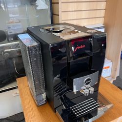 Jura - Z10 Espresso Machine - Diamond Black