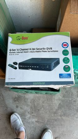 DVR Security Monitoring System With 8 Night Vision Color Security Cameras