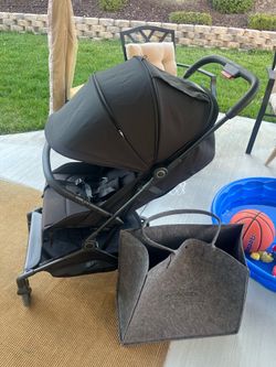 Momcozy New Travel Stroller