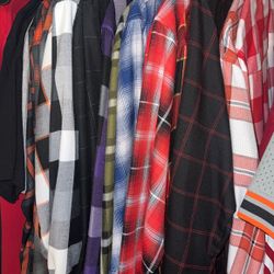Over 30 Dixxon Flannels Size M