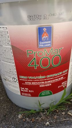 Brand new 50 each one white paint flat and low sheen