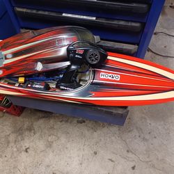 Traxxas spartan rc boat..