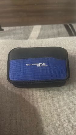 Nintendo DS with games