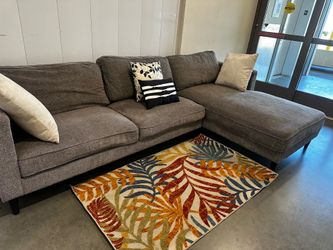 GRAY FABRIC SECTIONAL SOFA W/ FREE DELIVERY