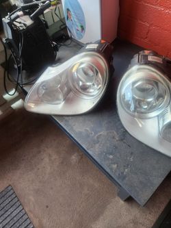 Porsche front lights