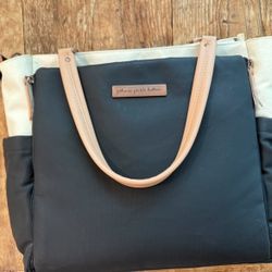 Petunia Pickle Bottom Diaper Bag