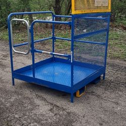 Forklift cage platform 
