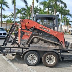 Bobcat Excavadora Volteo 