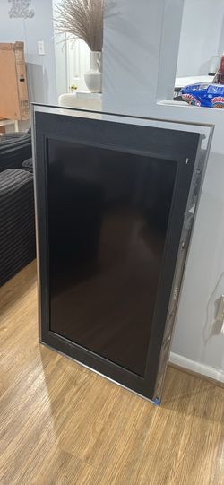 Sony Flat Screen TV 40 inch