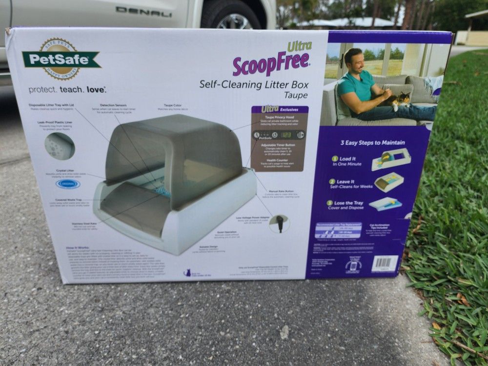 NEW Pet Safe Self-Cleaning Litter Box
