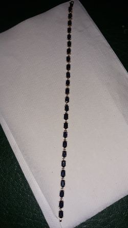 8.31 tcw Sapphire 10K solid yellow gold bracelet