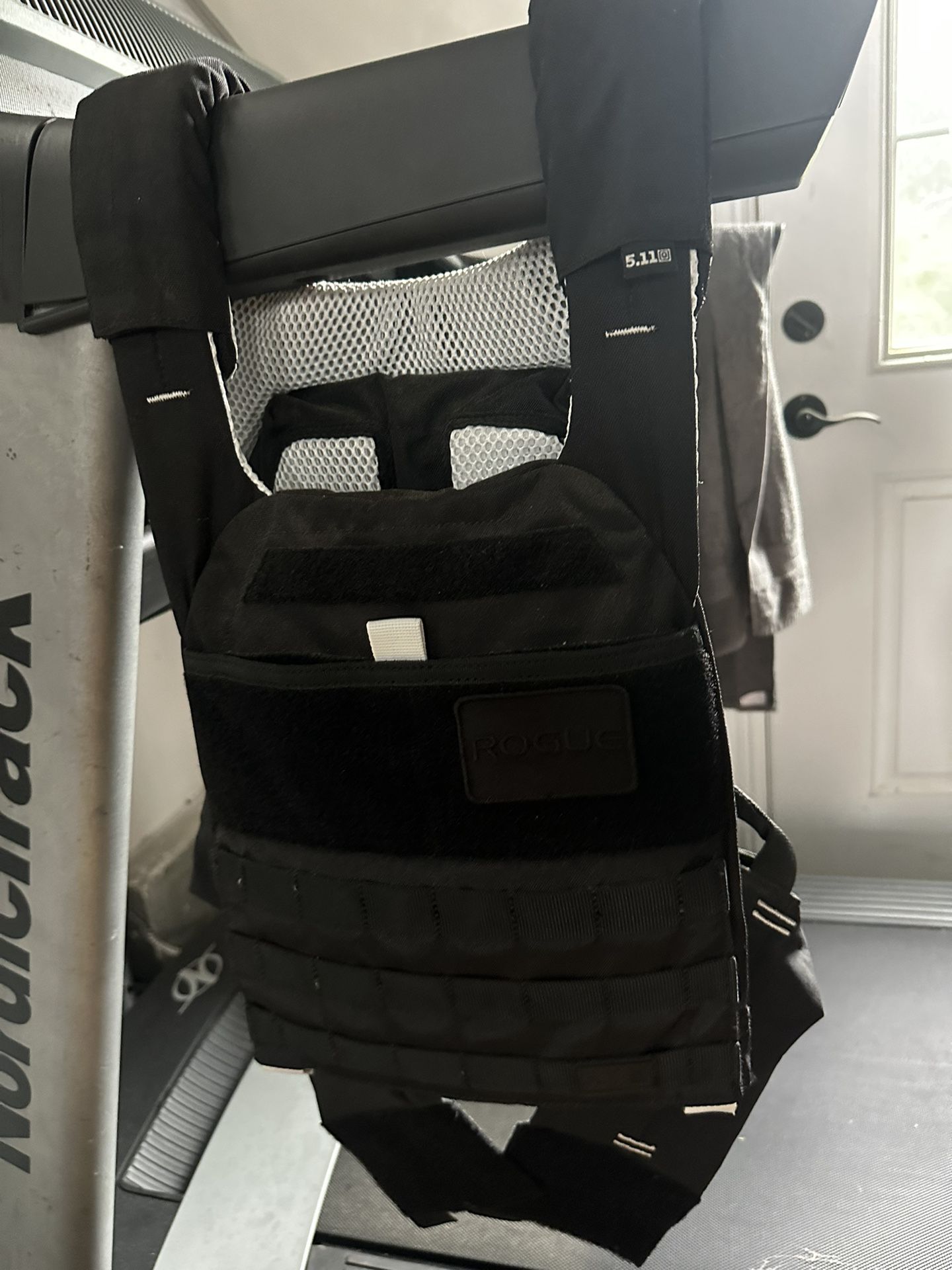 Rogue Weighted Vest And Weights 