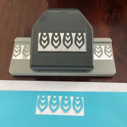 EK Tools Dahlia punch dimensional flower punch