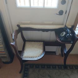 Sitting Telephone Table