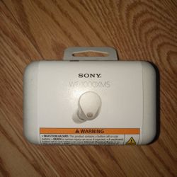 SONY WF 1000 XM5 NOISE CANCELING EARBUDS  NEW!