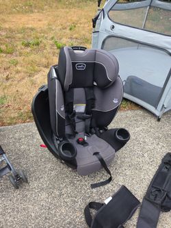 Chicco 360 carseat