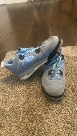 Jordan 4 retro university blue