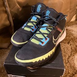 NIKE KYRIE FLYTRAP IV (black/lime)