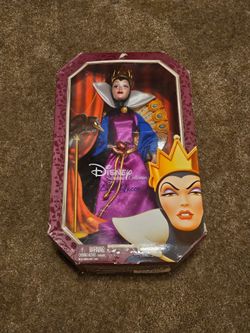 Disney Signature Collection 2013 "Evil Queen" Mattel Doll