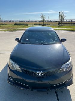 2014 Toyota  Camry Sedan