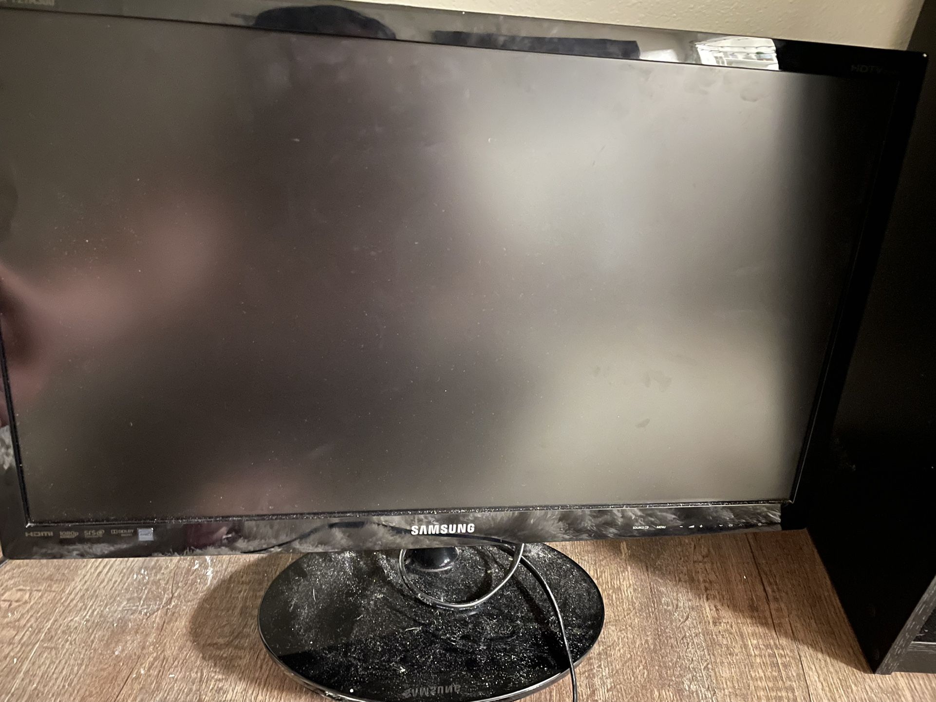 Samsung 27” Monitor/TV