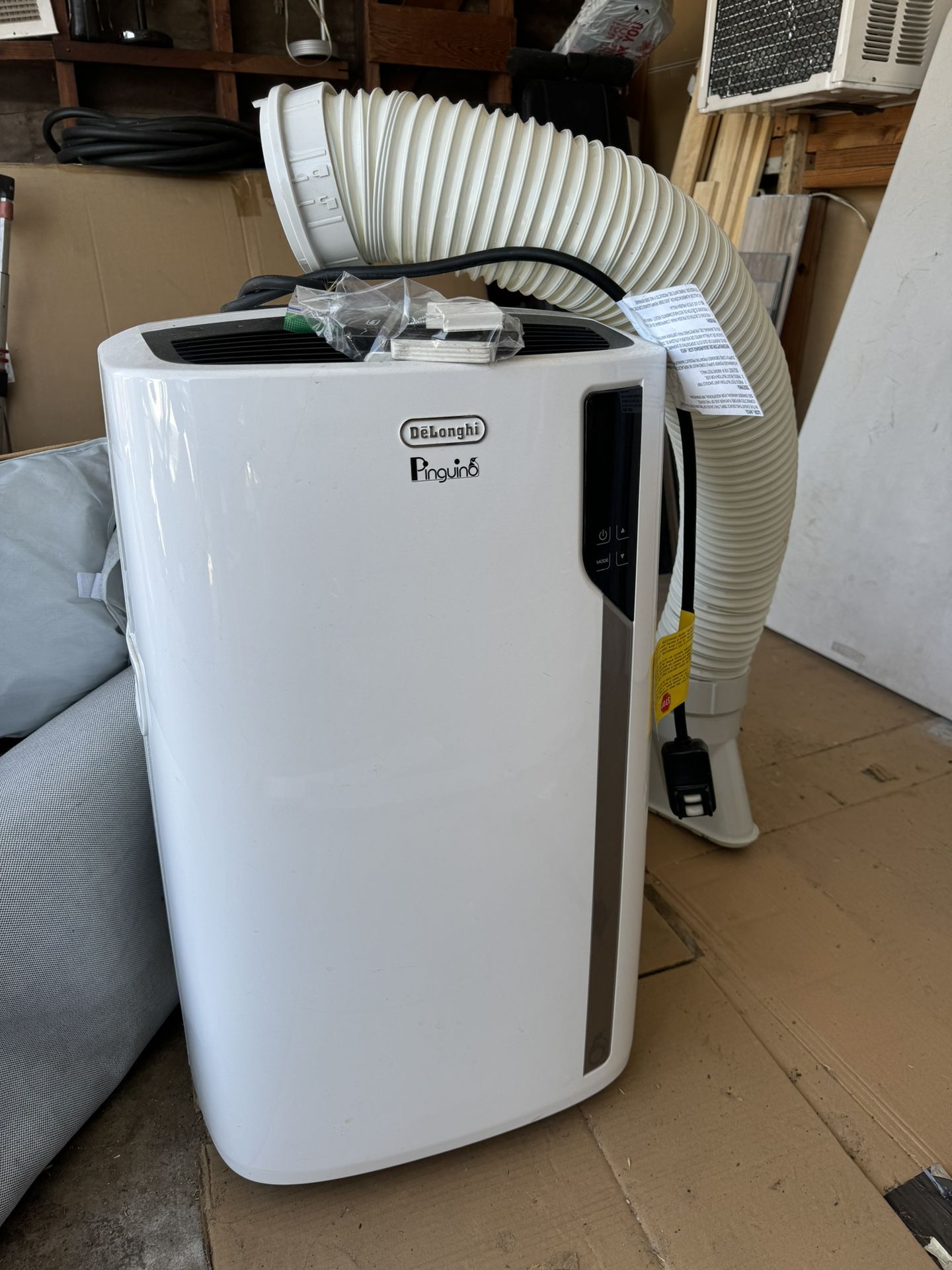 Dehumidifier Delonghi Air Conditioner Heater De'Longhi 14000 BTU