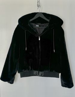 ZARA Women’s Black Faux Fur Hooded Bomber Jacket Zip Up Size S