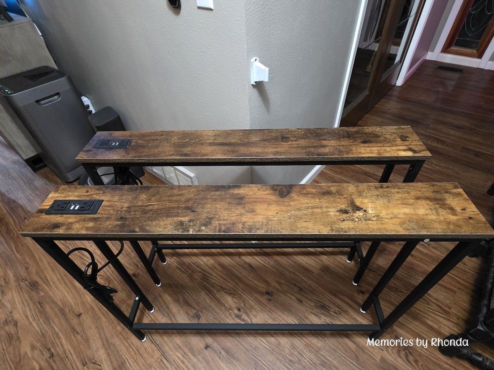 Console/sofa Table With Electrical Outlets.