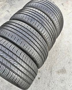 Set 235/55-19 Kumho Con El 80% De Vida 