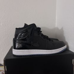 Jordan 1 Space Jam 