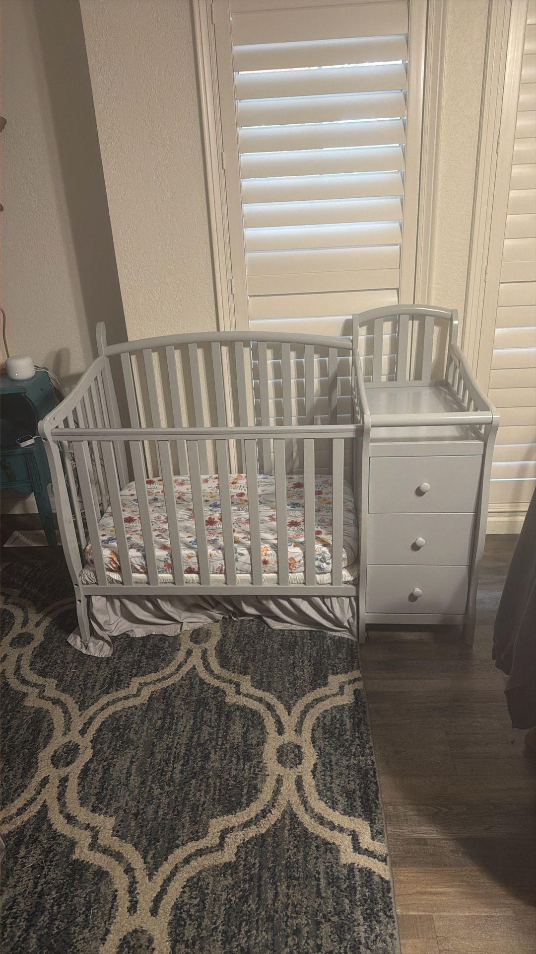 Mini Crib With Changing Table