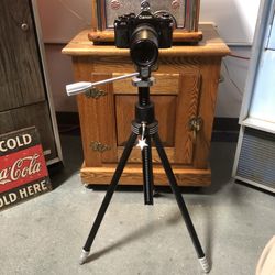 Vintage camera as in picture📷📸