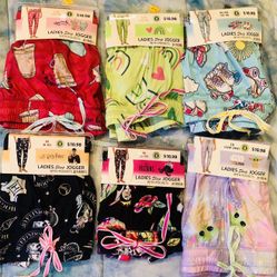 Lady Joggers With Pockets Sizes Available Are From XS To 3XL. Read Description.