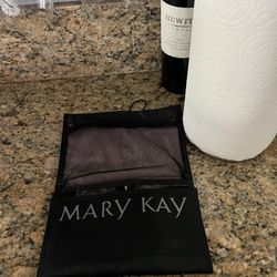 Mary Kay make up bag