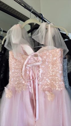Beautiful pink dress HOCO or XV short dress