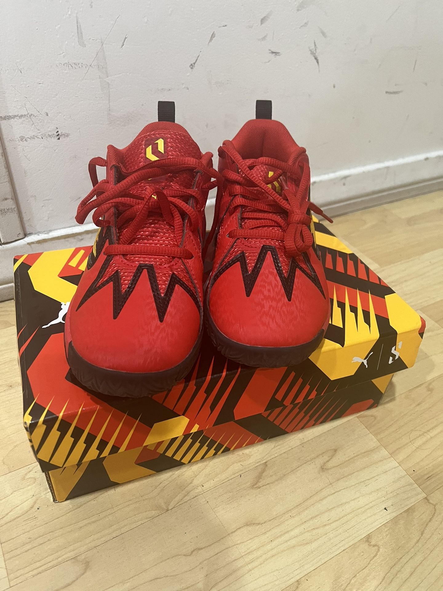 New Puma Scoot Zeros Size 1c