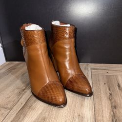 Cuadras Womens Boots 