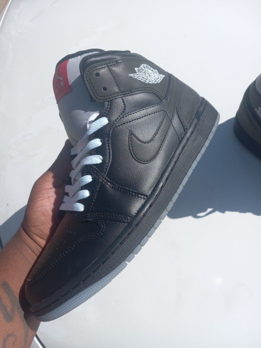 Black Metallic 1s