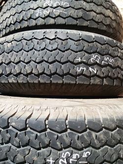 ST225 75 15 good trailer tires $20 each