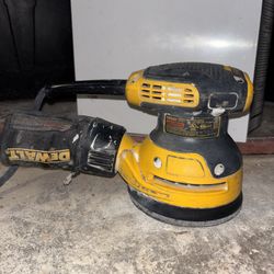Dewalt Sander 