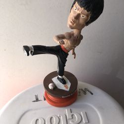 Updated 06/22/23 Bruce Lee Year of the Dragon Bobble High Kick San Francisco Giants Bobblehead