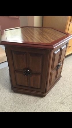 End table with storage