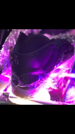 Selling Icy ❄️ Sole Indoor Setups